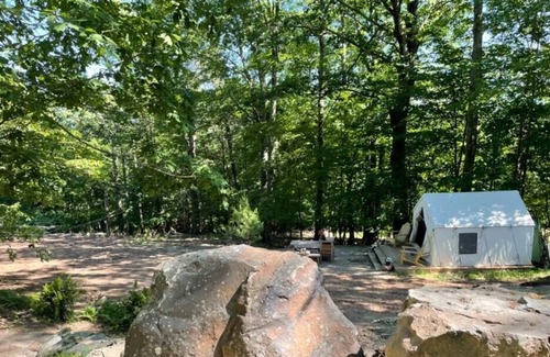 Woodstock RV Rental | Tentrr Signature Site - Peaceful Paradise