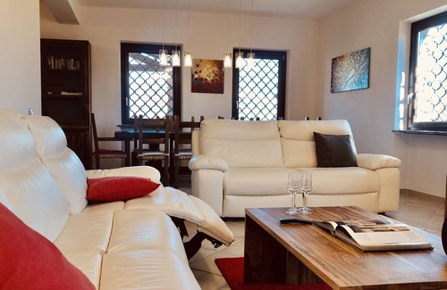 Palombara Sabina House | Tenuta San Marco - Unità "La Torretta" - 6+1 Ospiti - Piscina, Giardino, BBQ