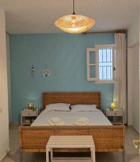 Mpatsi Apartment | Teos Sunset View Apartment