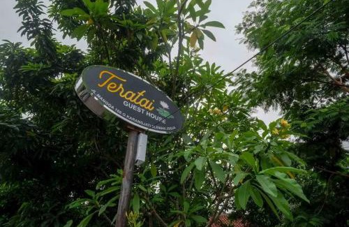 Pogung Lor Hotel | Teratai Guesthouse Mitra RedDoorz near Tugu Yogyakarta