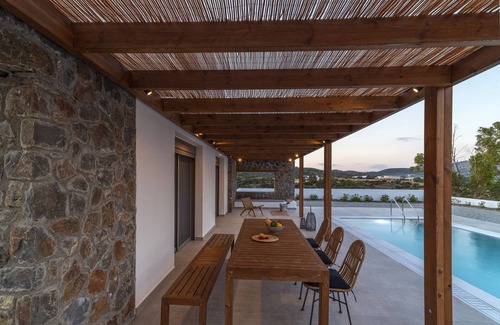 Kiotari House | Terra d'Oro Sea view villa with private pool