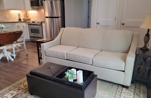 Dripping Springs Villa | Terra Vista at Our Hill Town nRelax, Lounge, Laze, Dally, Rest