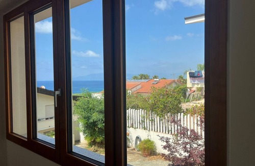 Pizzo Apartment | Terrace and Sea View (PIEDIGROTTA TERRACE)