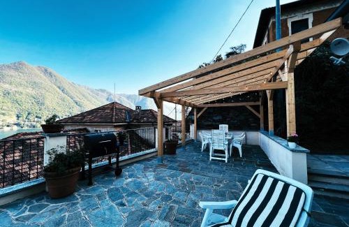 Moltrasio Apartment | Terrace Lake View Moltrasio