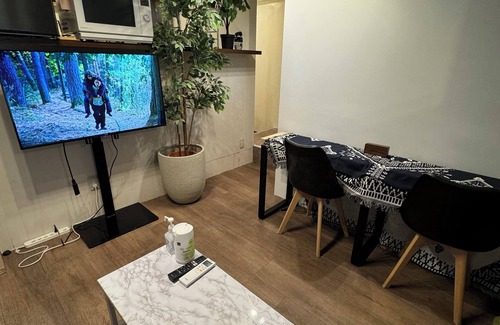 Nishi-Shinjuku Apartment | Terrace, room with full kitchen. 3-minute walk from the station and within walking distance of the city center