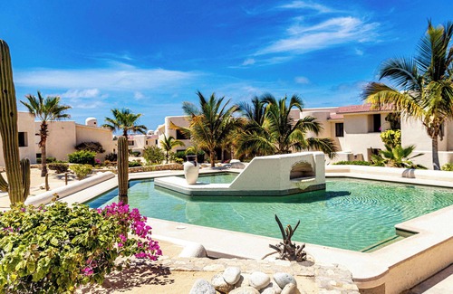 Centro Condo | Terrasol Condo w/Private Patio Near Cabo’s Beach