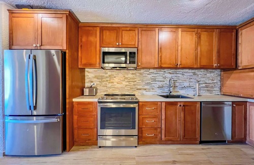 Centro Condo | Terrasol Romantic Escape, Gym, BBQ, & Ocean Views