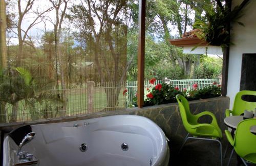 Ciudad Cariari Hotel | Terrazas de Golf Boutique Hotel