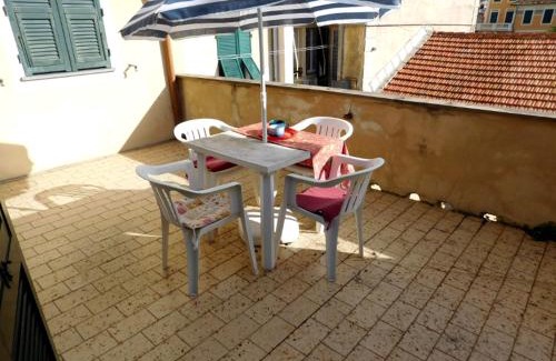 Levanto Apartment | Terrazza attrezzata, Levanto