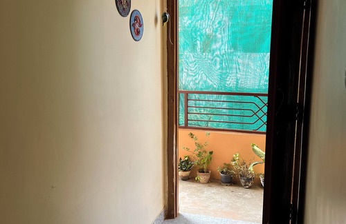 Sarnath Apartment | Terrific 2-bedroom apartment with WiFi in Varanasi