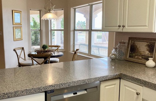 Rio Rancho House | Terrific roomy 4-bedroom with wide open vistas !