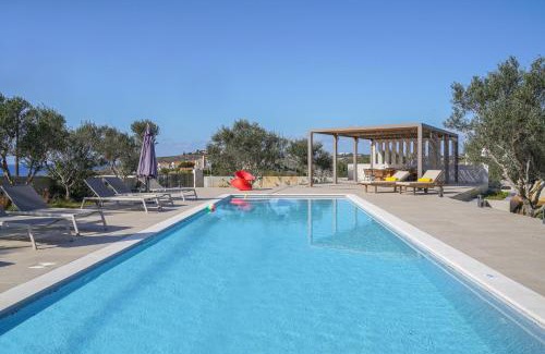 Tersanas Apartment | Tersanas Mare Pool Residence