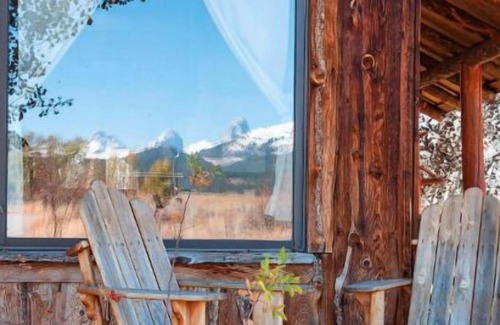 Clawson House | Teton Homestead : Rustic Northern Nook Cabin with Teton Views