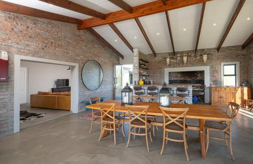 De Rust House | Tevrede