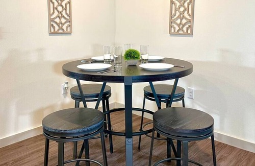 Buda Apartment | Texas Corporate Housing Solutions 2BR Apartment