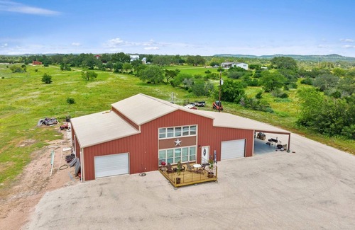 Johnson City Bed & Breakfast | Texas Hill Country Wineries