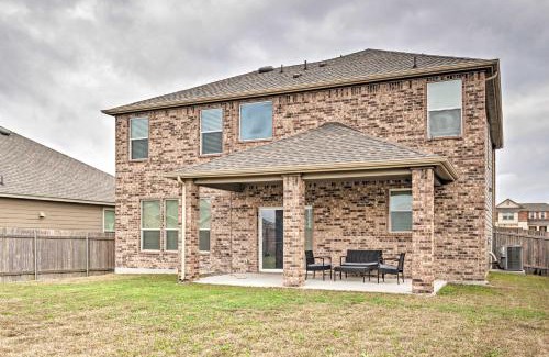 Manor House | Texas Home with Patio and Grill about 16 Mi to Austin