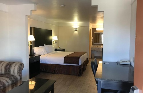 Pharr Hotel | Texas Inn & Suites Pharr/San Juan