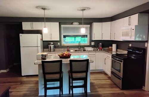 Mason House | THANKSGIVING SPECIAL Mason Oh reduced 70.00 per night 11/23 thru 11/29