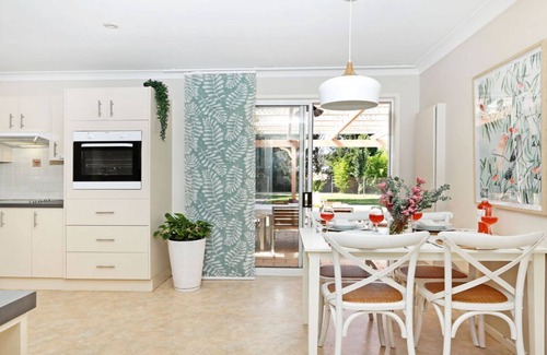 Bowral House | That Pink House! – pets welcome