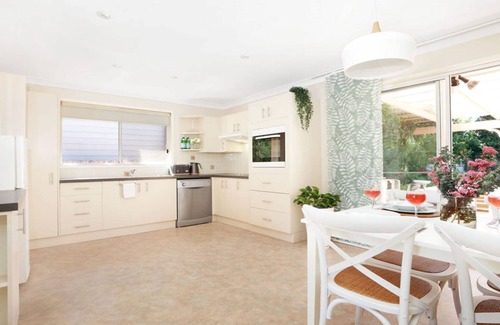 Bowral House | That Pink House! – pets welcome