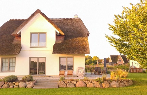 Poseritz House | Thatched roof house on Rügen