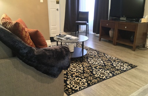 Gibson House | The 2nd LoLin - Quiet Living - Rest Your Head Here