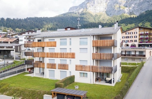 Flims Apartment | The 3.5 room apartment Casa Aleca with very good location and wonderful garden.