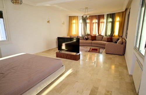 Cherrat Villa | The 5-Suite Beachfront Villa