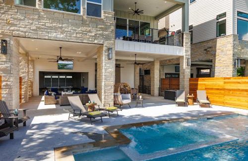 Kingsland House | The 563 Villa with Concierge Services