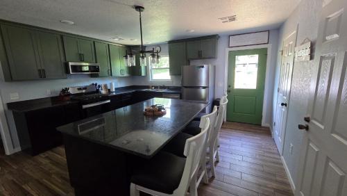 Atoka Apartment | The 8th House of Fergueson