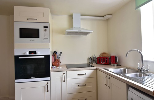 Bury St Edmunds Bed & Breakfast | The Abbey Hotel and Apartments