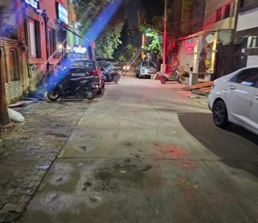 Agra House | The Agra Retreat-walk to the Taj Mahal