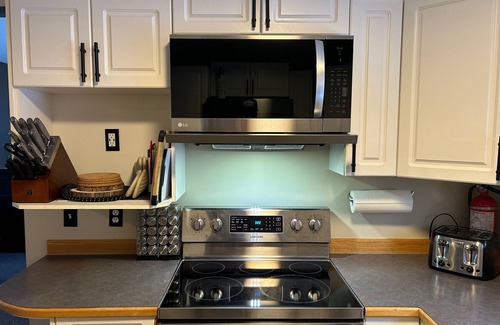 Courtenay House | The Akasha is a true ski in ski out property on Foster's Place