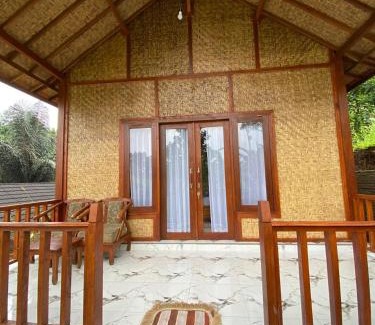 Tetebatu Hotel | The Alam Bungalow & Restaurant
