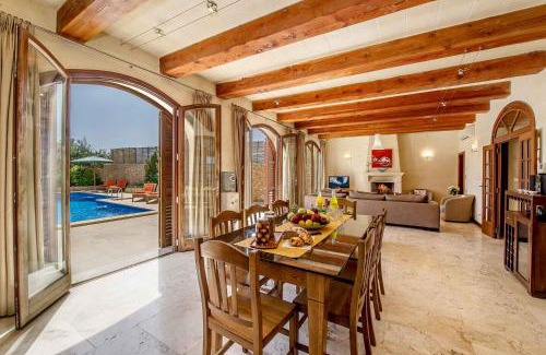 San Lawrenz House | The Almonds Luxury Villa