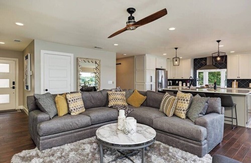 Burnet House | The Anchor House LBJ Lakefront w/Dock & Boat Ramp