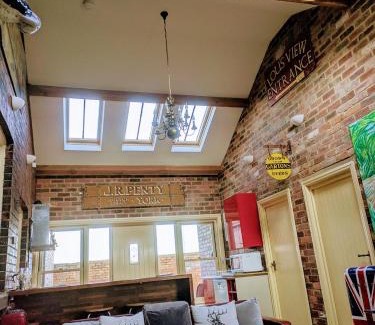 Bolton Percy House | The Annex at Oliver Farm