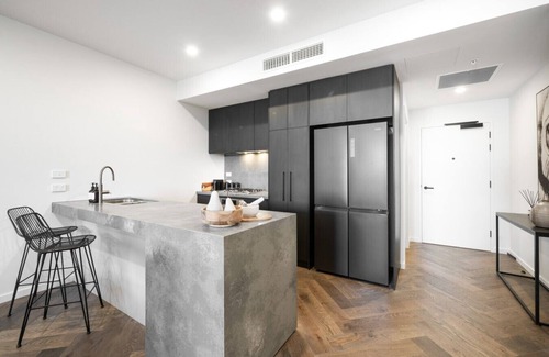 Prospect Apartment | The Aria on Prospect—Where Style meets Local Life