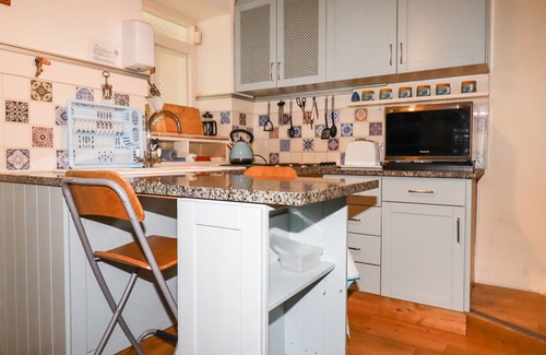 Boscundle Cottage | THE ARK COTTAGE, pet friendly, character holiday cottage in St Blazey