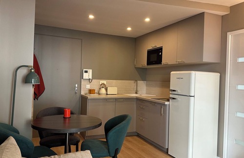 Charonne Apartment | The art of welcoming you