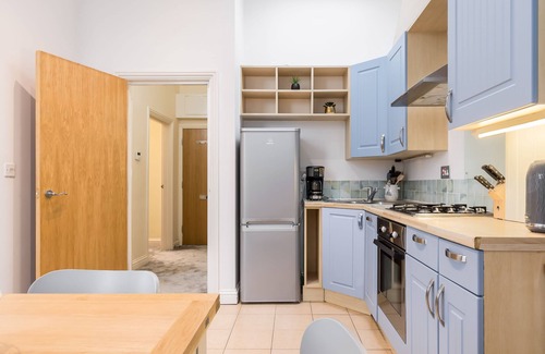 Swanage Cottage | The Aspens - lovely holiday apartment, stones throw from beach