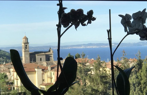 Albisano Apartment | The attic of Villa Ca ’Bianca 16