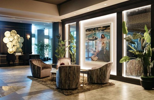 Moline Hotel | The Axis Moline Hotel, Tapestry Collection By Hilton