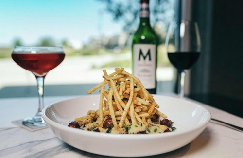 Moline Hotel | The Axis Moline Hotel, Tapestry Collection By Hilton