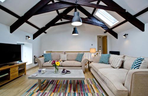 Torcross House | The Barn, 21 At The Beach, Torcross