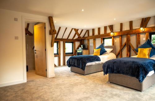 Abbess Roding Bed & Breakfast | The Barn at Chart Hills