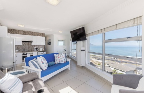West Beach Apartment | The Bay A501 by HMH