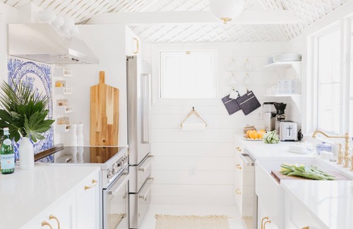 Siasconset House | The Beach Plum, a Cozy Sand Shack, as Featured on Magnolia Network