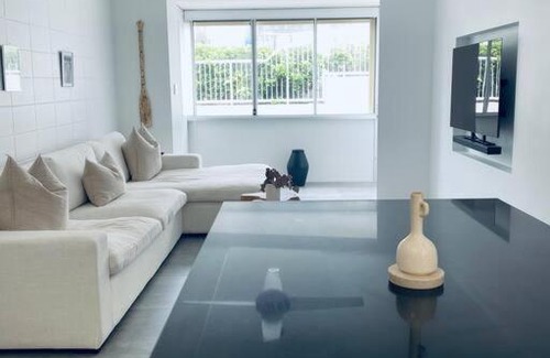 Miami Apartment | The Beach Shack on the Esplanade